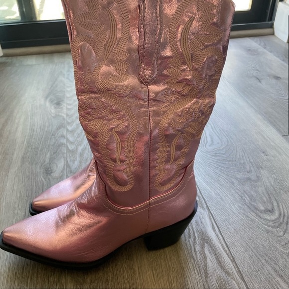BILLINI DANILO LIGHT PINK METALLIC WESTERN BOOTS - Picture 2 of 2